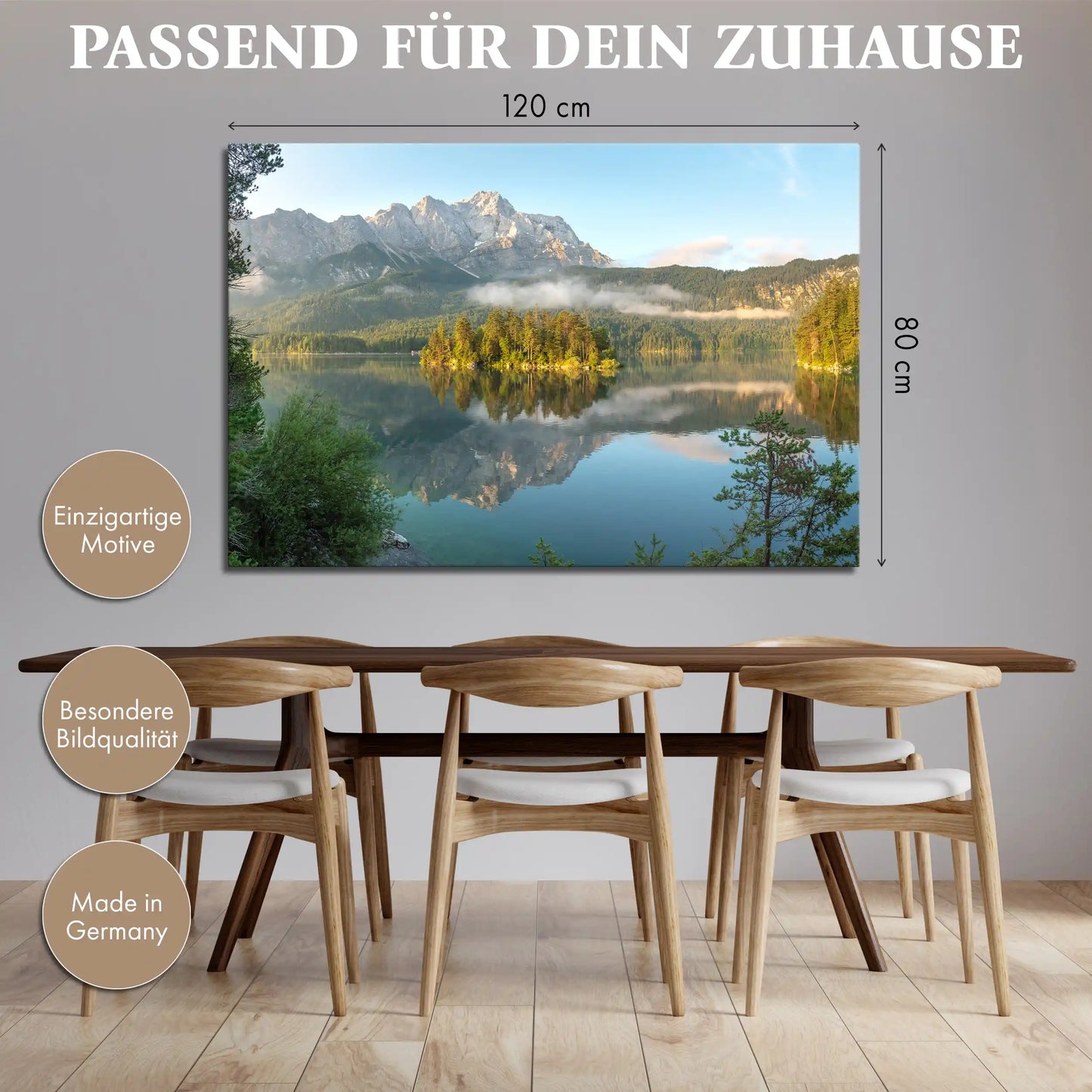 Leinwandbild alpine Berge vor einem stillen Bergsee bei Sonnenaufgang