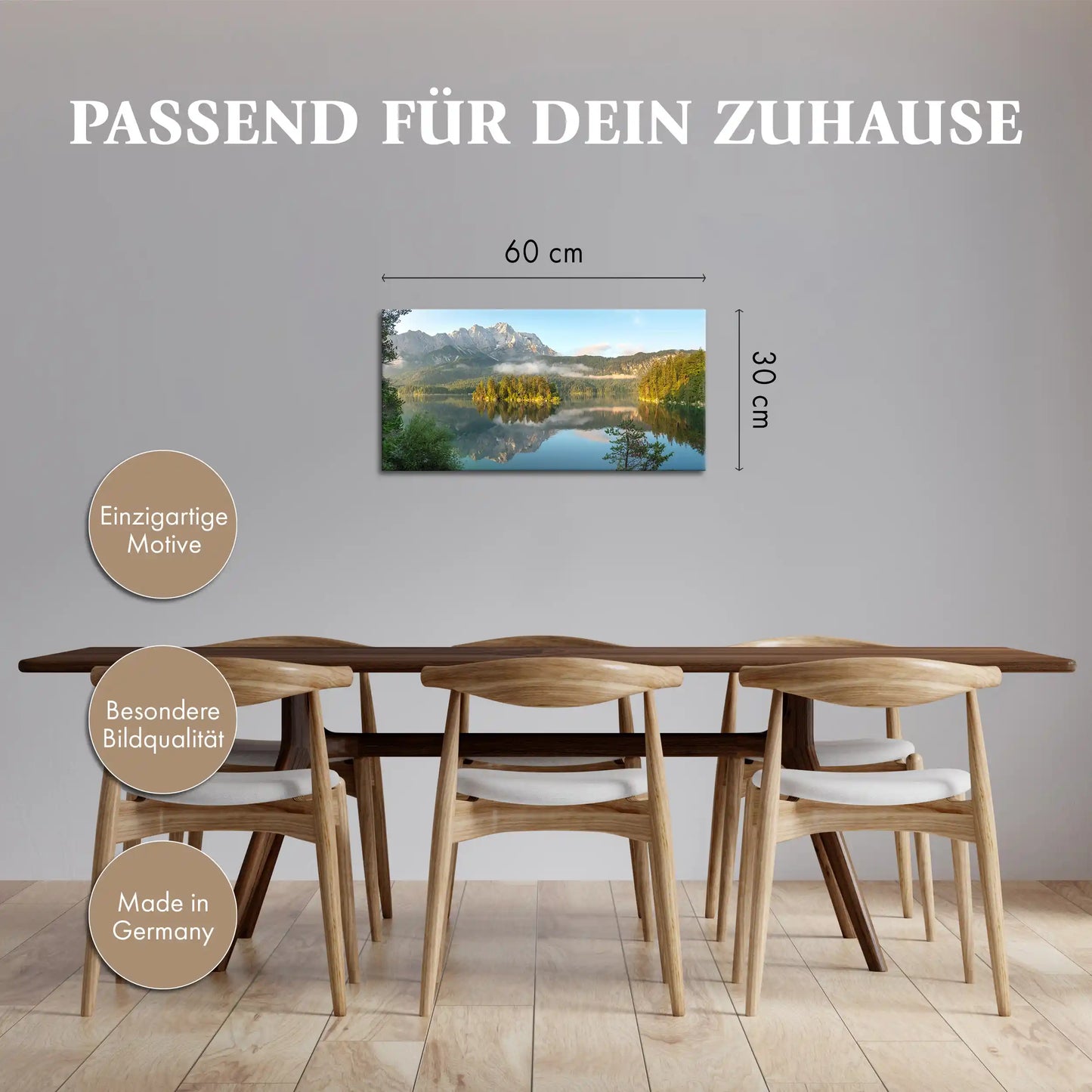 Leinwandbild alpine Berge vor einem stillen Bergsee bei Sonnenaufgang