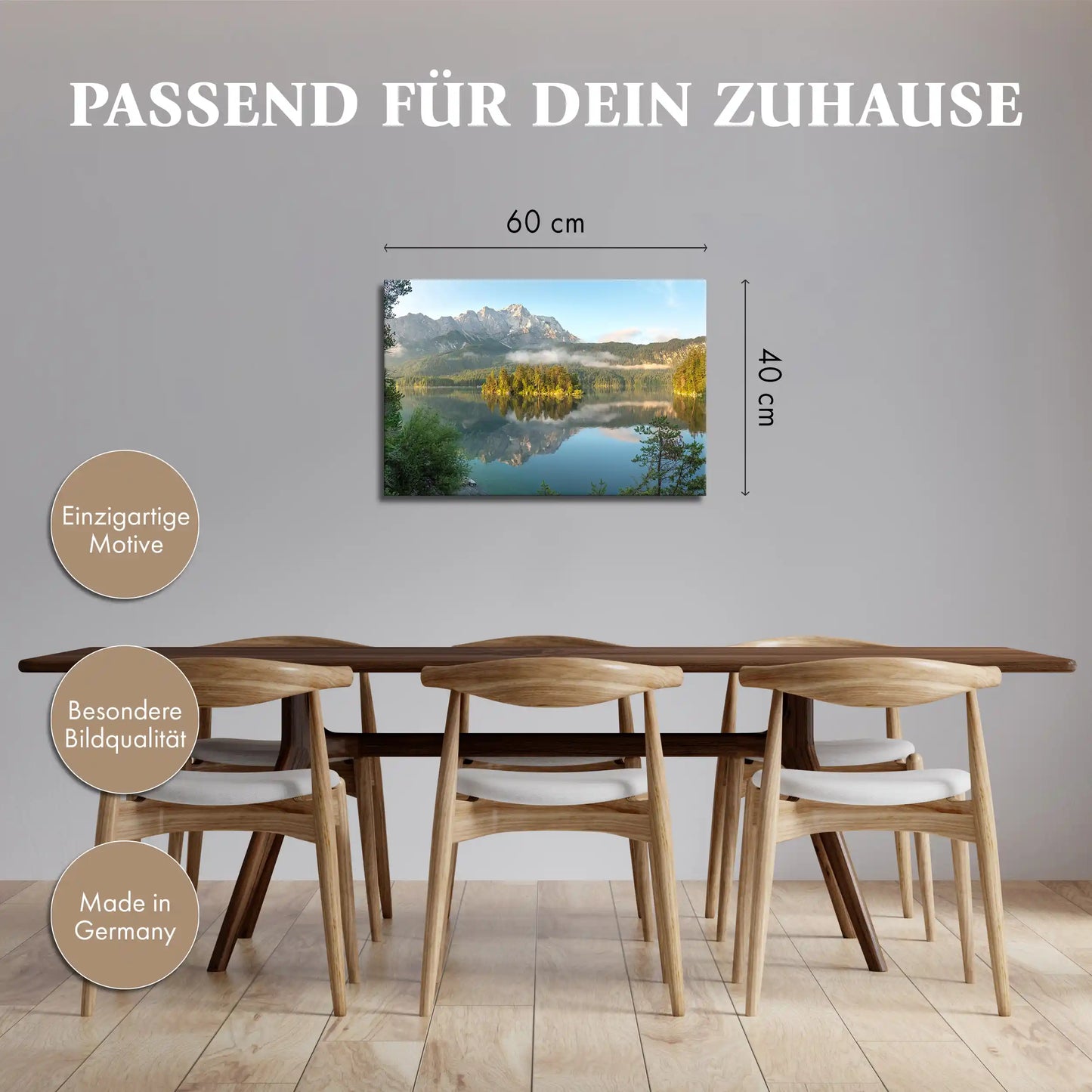 Leinwandbild alpine Berge vor einem stillen Bergsee bei Sonnenaufgang