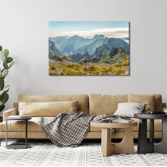 Leinwandbild Madeira Berglandschaft bei klarem Wetter