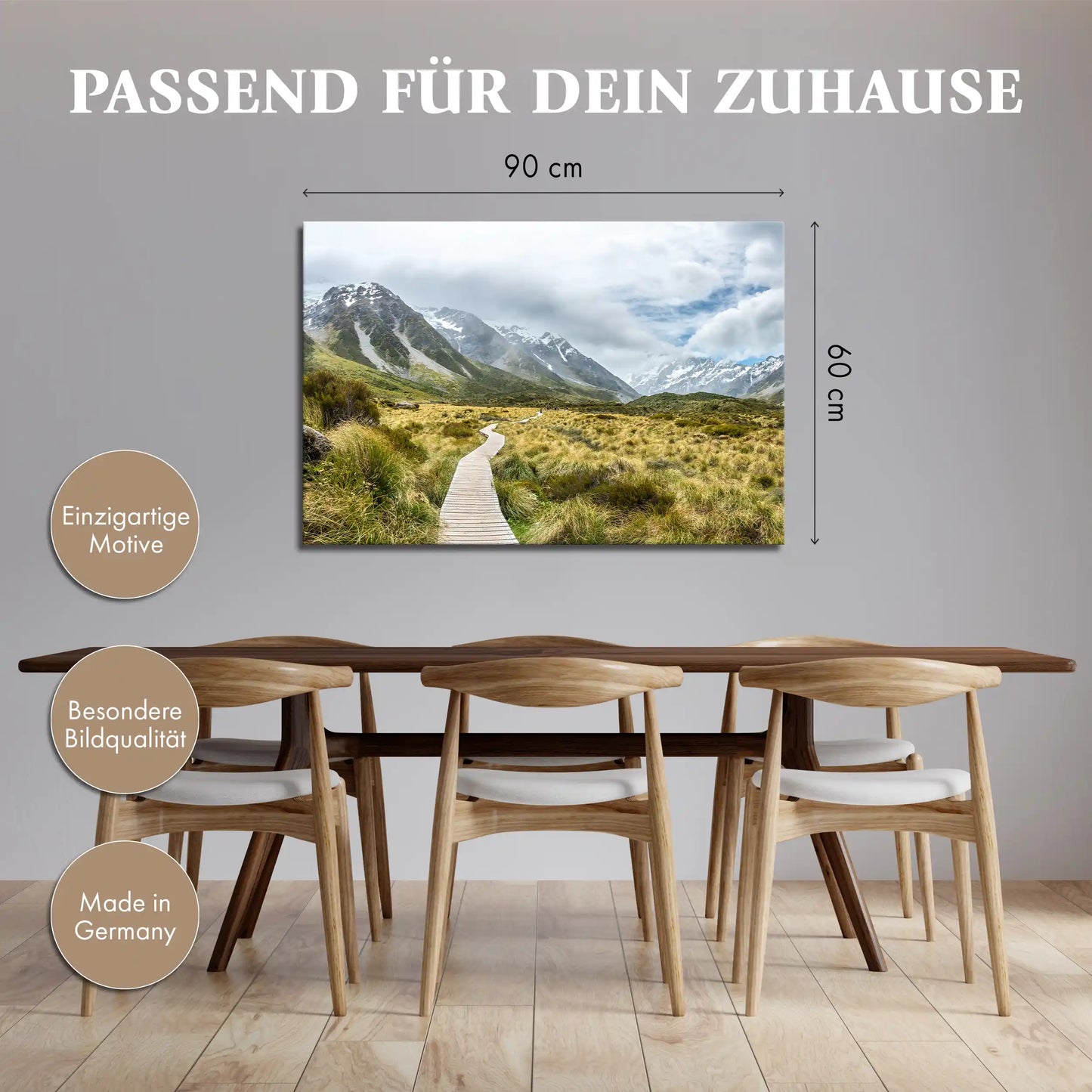 Leinwandbild mit Wanderweg durch alpine Berglandschaft in Neuseeland