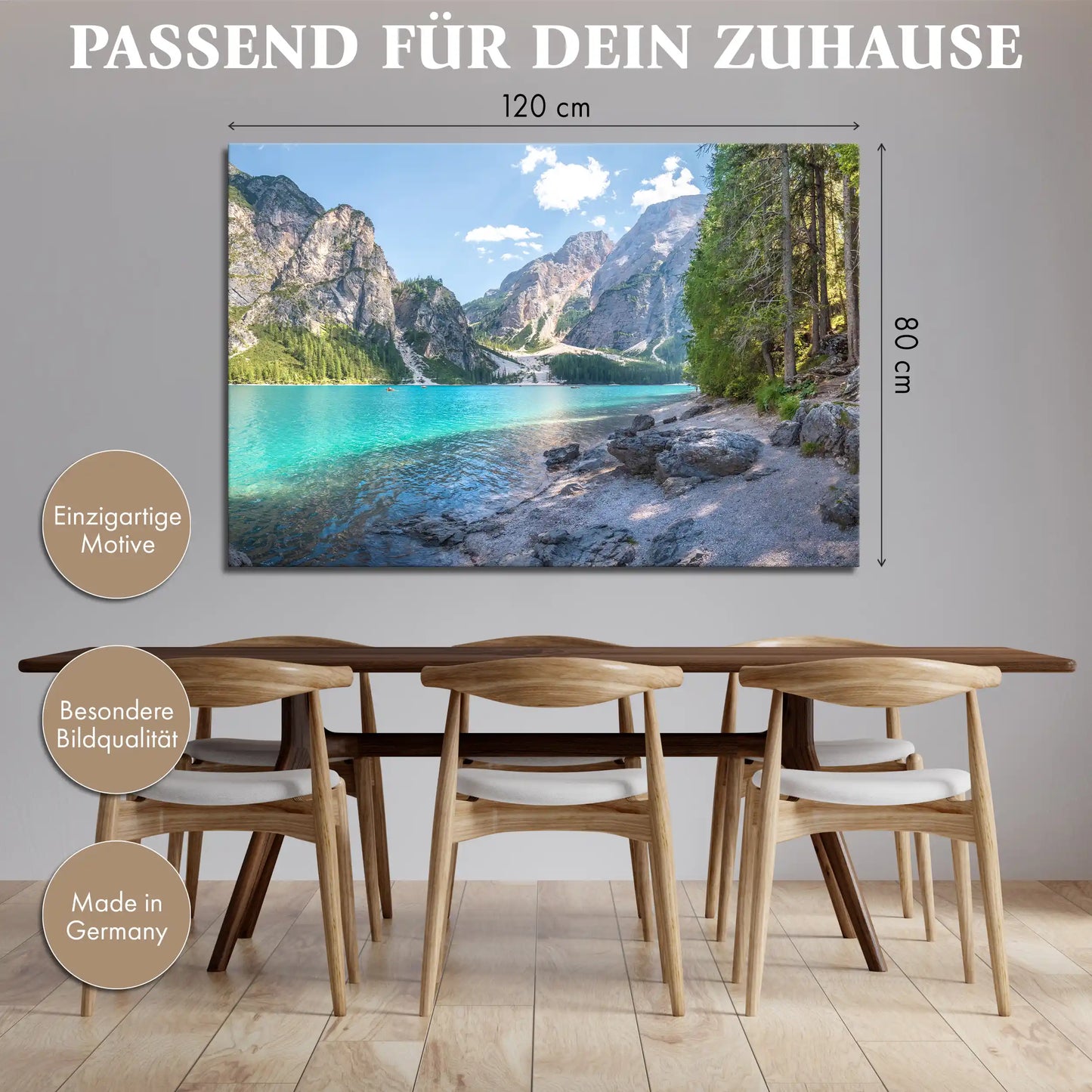 Leinwandbild Alpensee mit türkisem Wasser und Bergen im Hintergrund