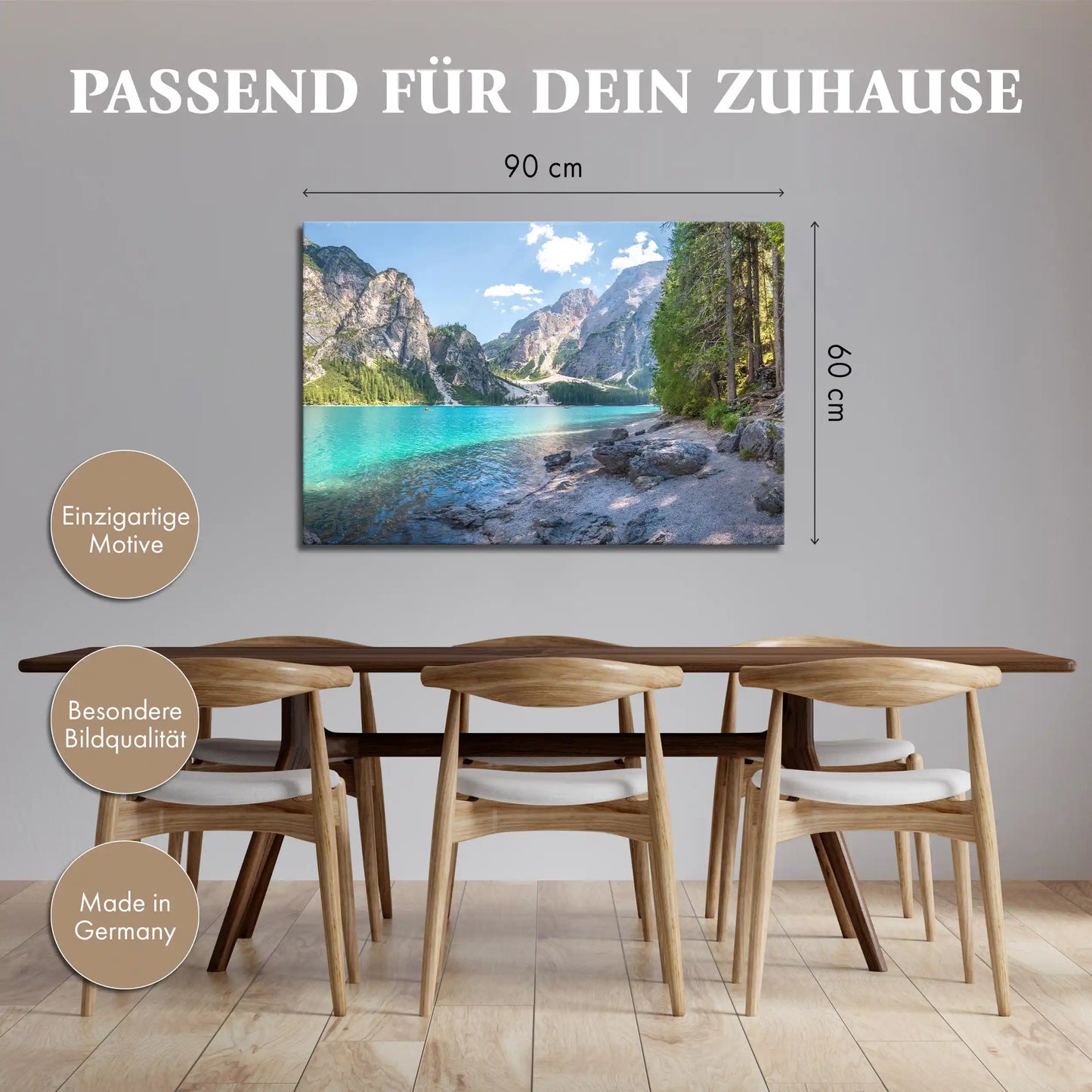 Leinwandbild Alpensee mit türkisem Wasser und Bergen im Hintergrund