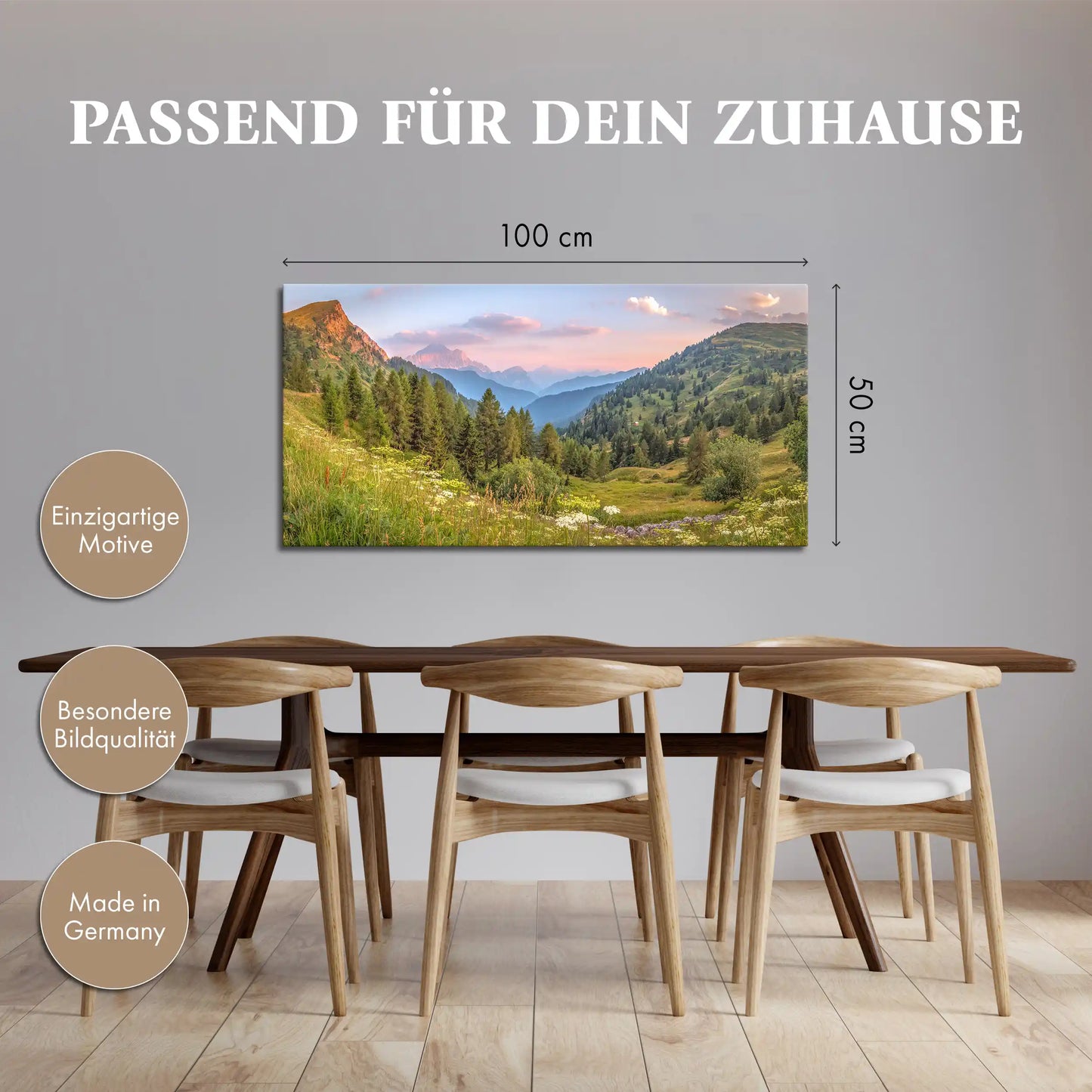 Leinwandbild Alpen Berge und Wiesen bei Sonnenuntergang