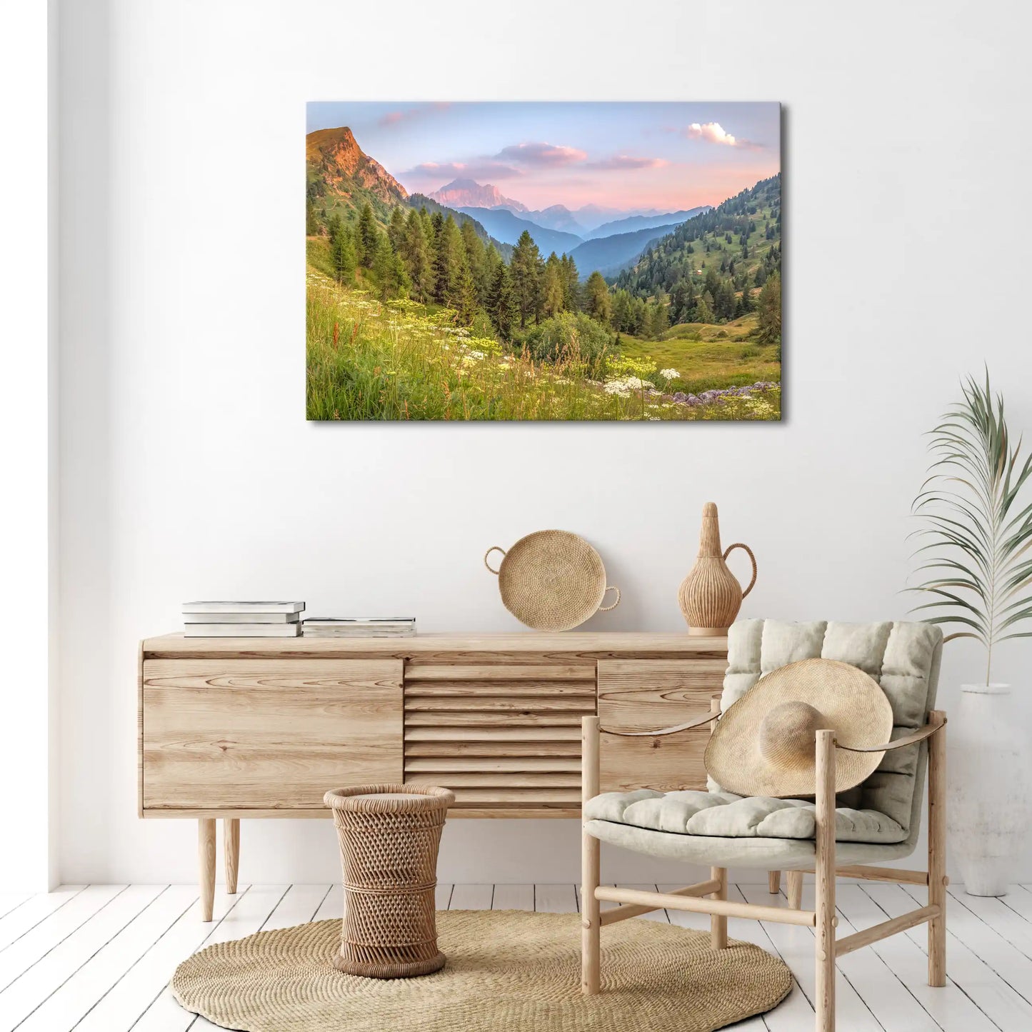 Leinwandbild Alpen Berge und Wiesen bei Sonnenuntergang