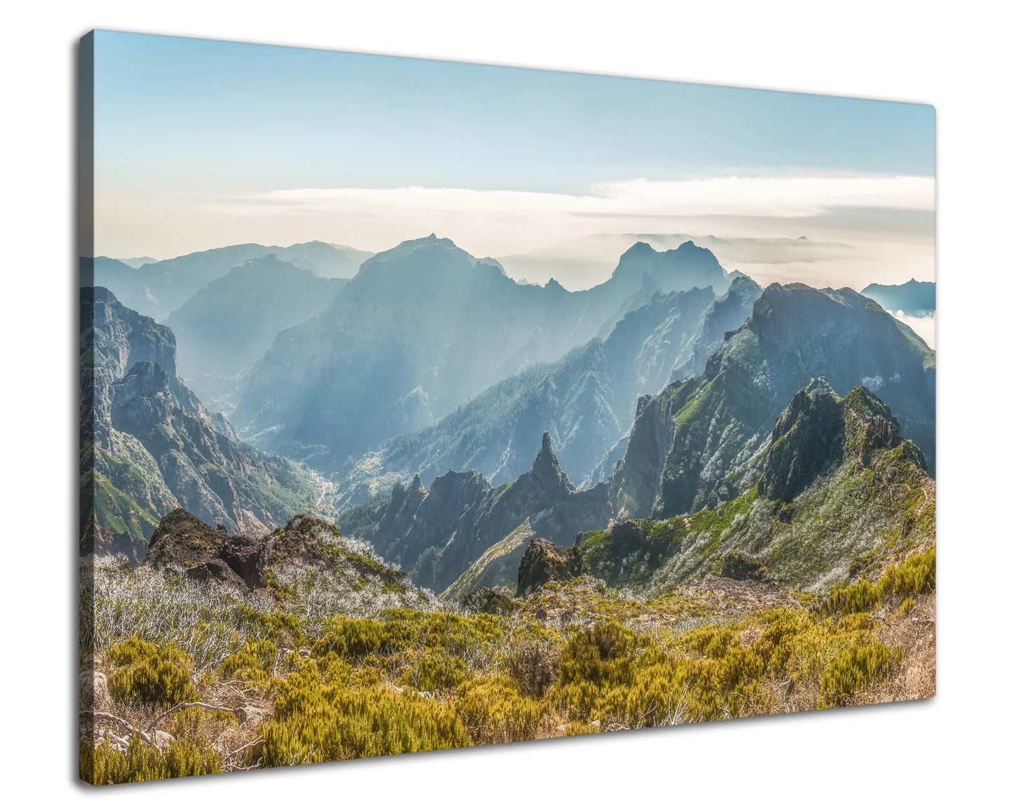 Leinwandbild Madeira Berglandschaft bei klarem Wetter