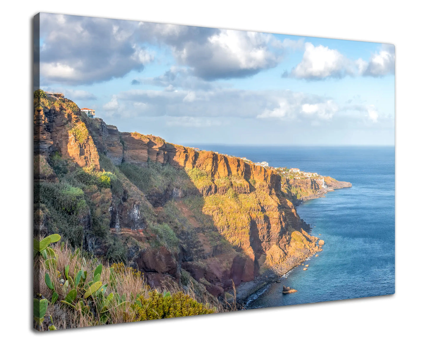 Leinwandbild Steilküste von Madeira am Meer