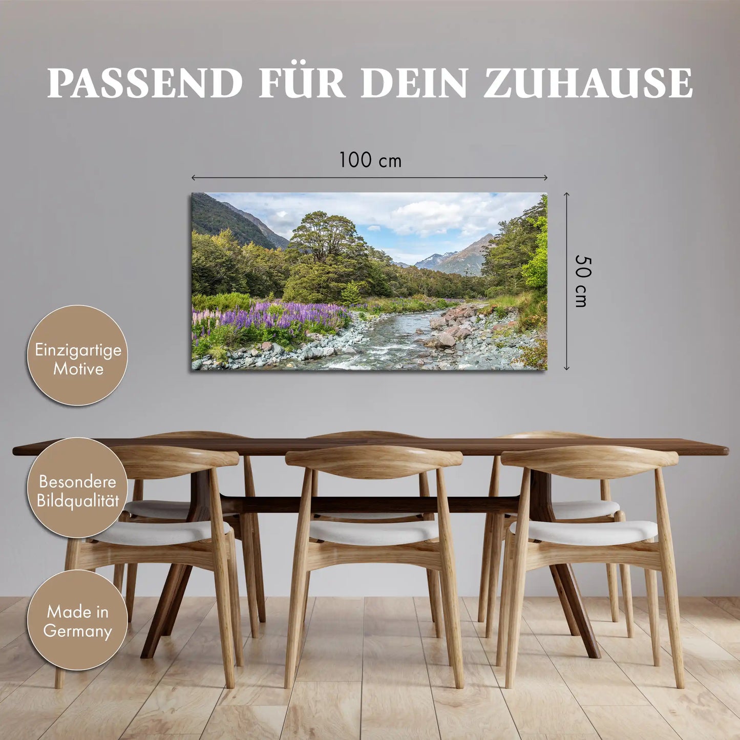 Leinwandbild - Blühende Lupinen am Gebirgsbach