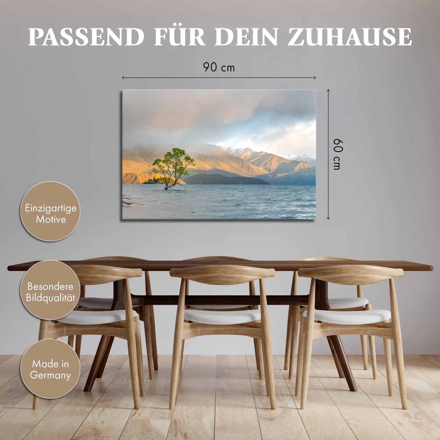 Leinwandbild - Einsamer Baum im Bergsee