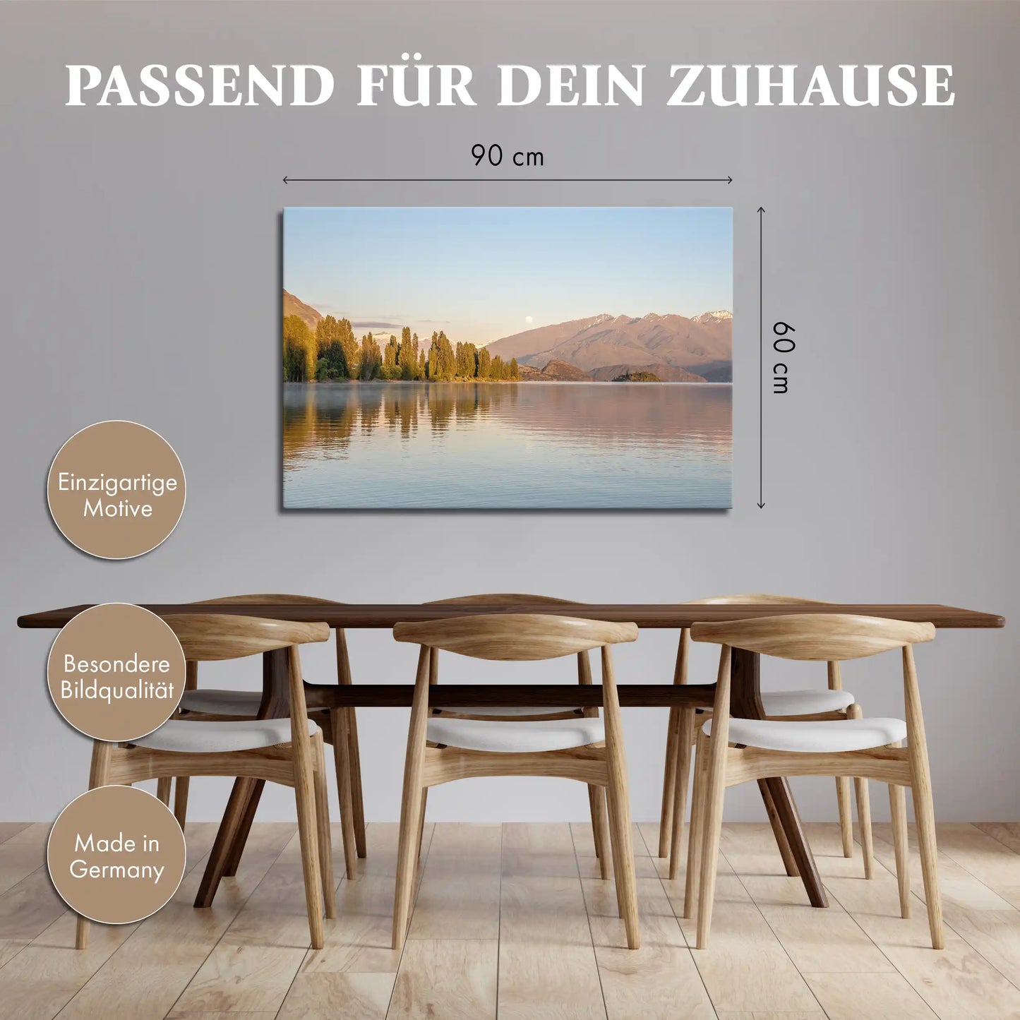 Leinwandbild mit Bergsee in Neuseeland bei Sonnenaufgang und Spiegelung im Wasser
