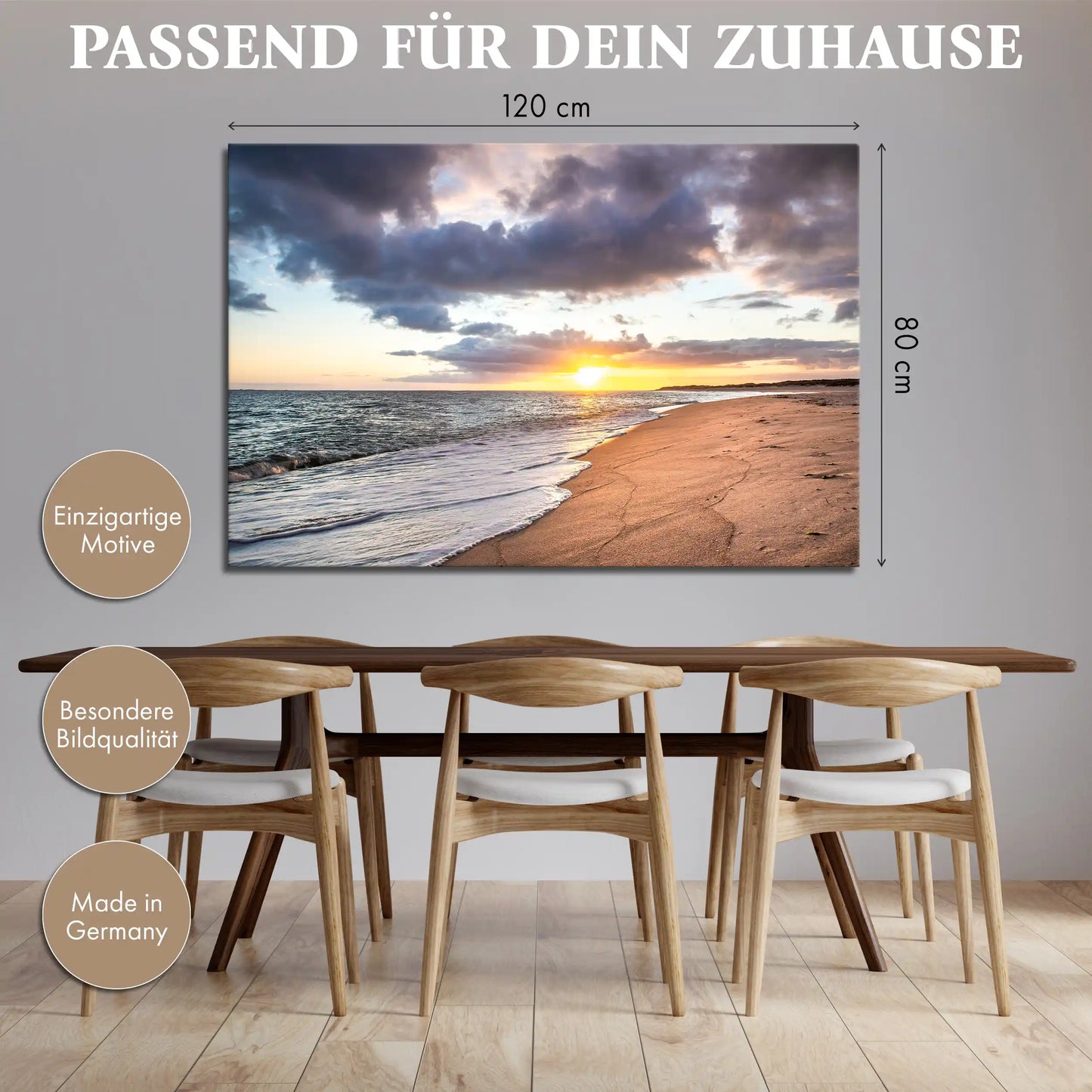 Leinwandbild Strand im Sonnenaufgang am Meer