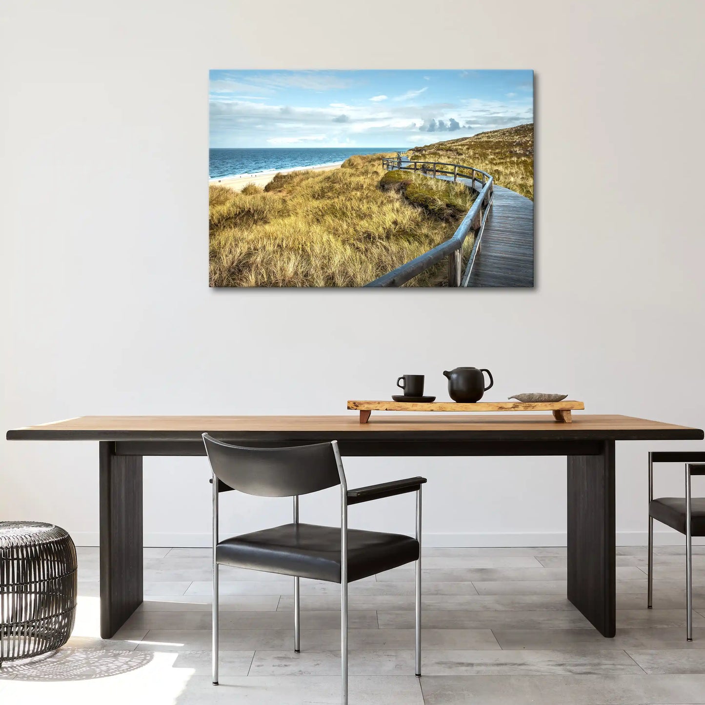 Leinwandbild Düne im mit Holzsteg am Meer an der Nordsee