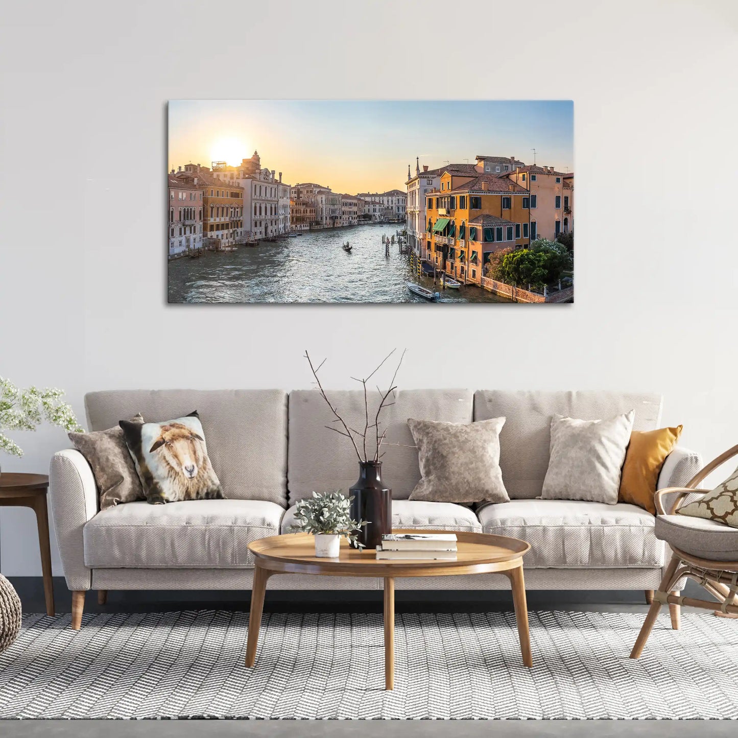 Leinwandbild Sonnenuntergang in Venedig am Kanal mit Altstadt