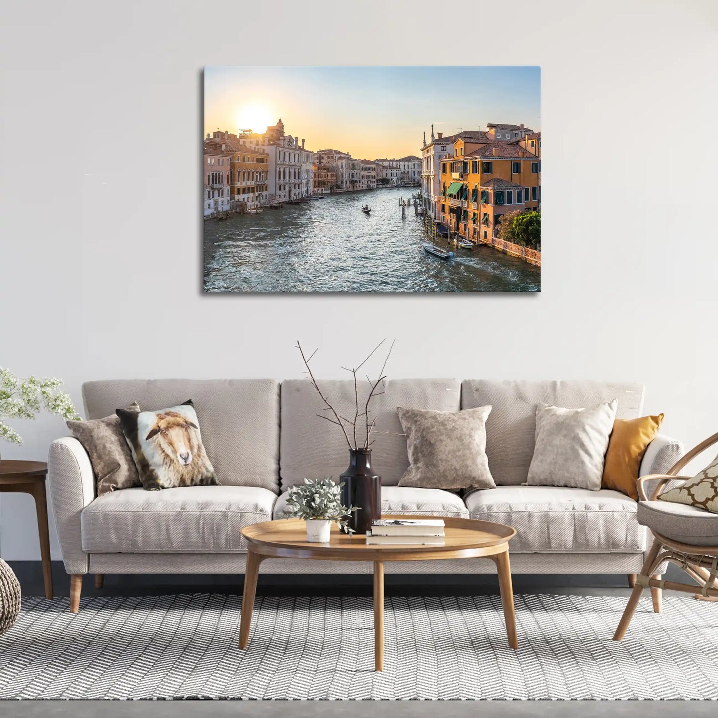 Leinwandbild Sonnenuntergang in Venedig am Kanal mit Altstadt