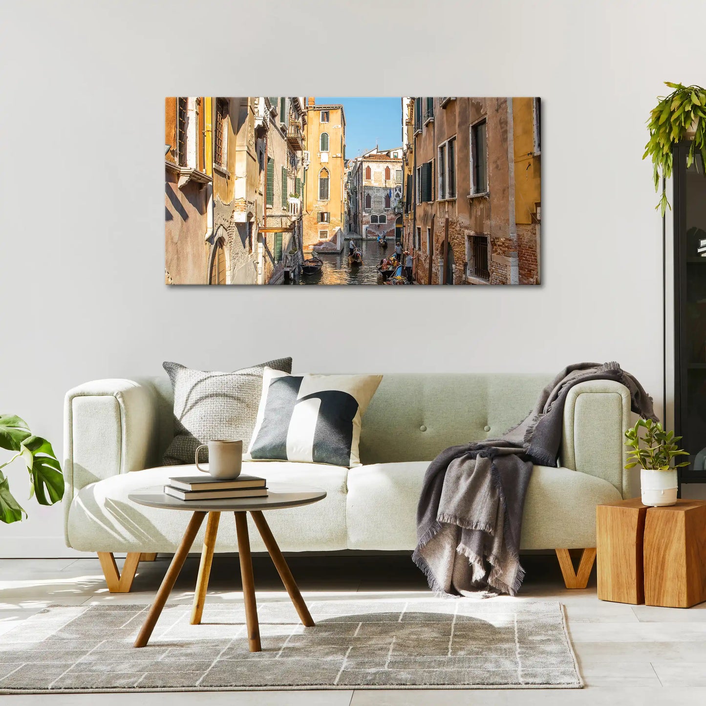 Leinwandbild mit Gondeln auf dem Wasser in Venedig bei Abendlicht