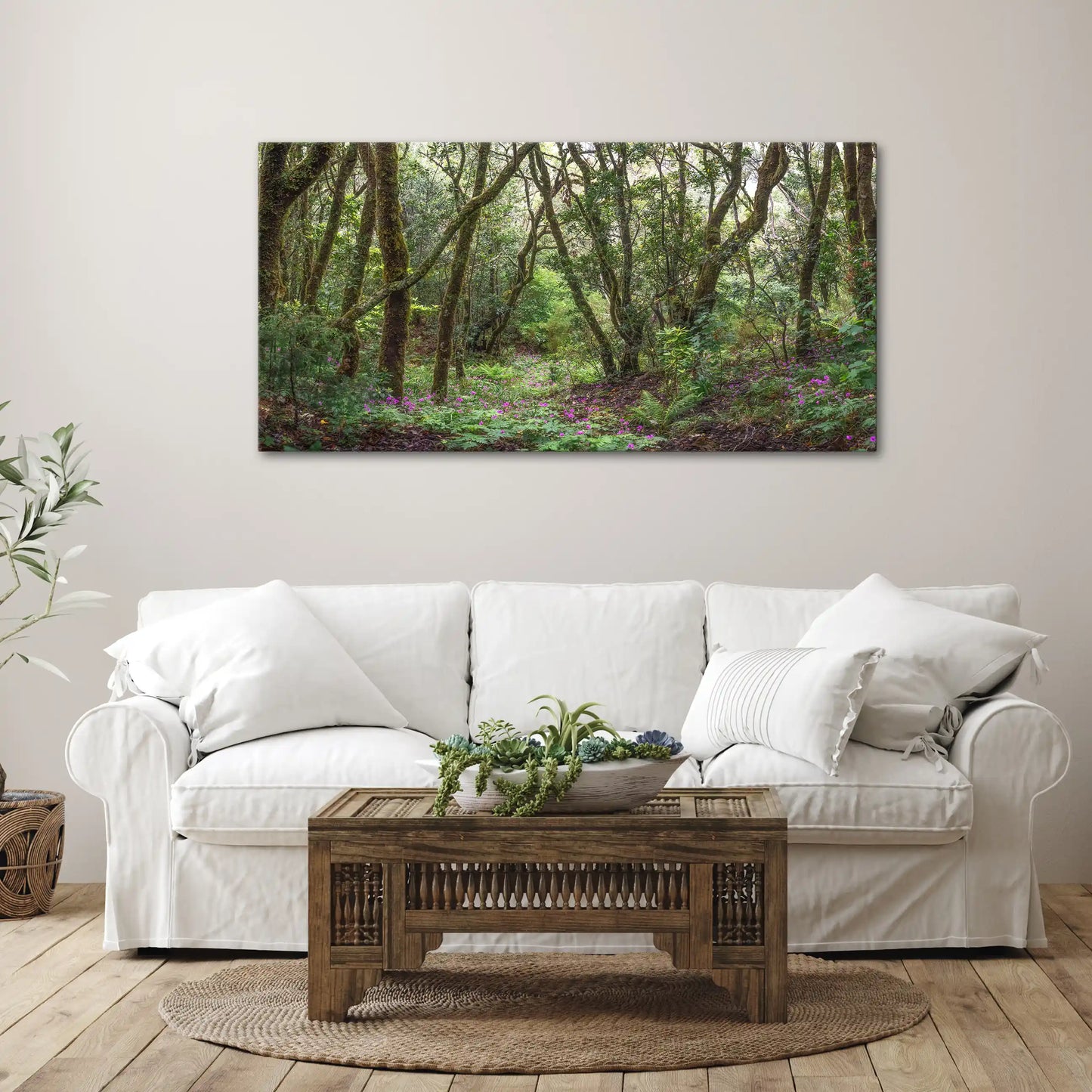 Leinwandbild Urwald mit bunten Blumen auf Madeira