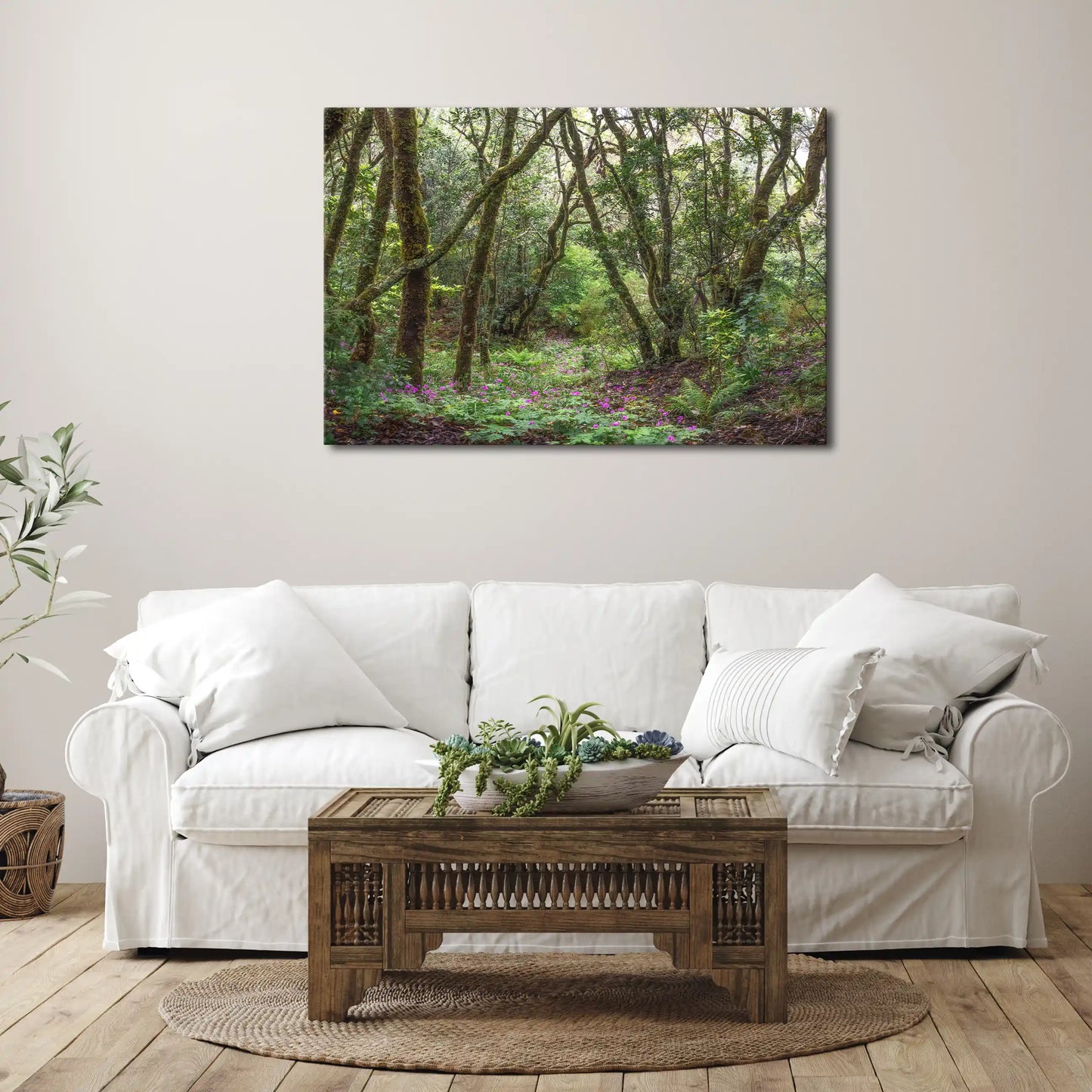 Leinwandbild Urwald mit bunten Blumen auf Madeira
