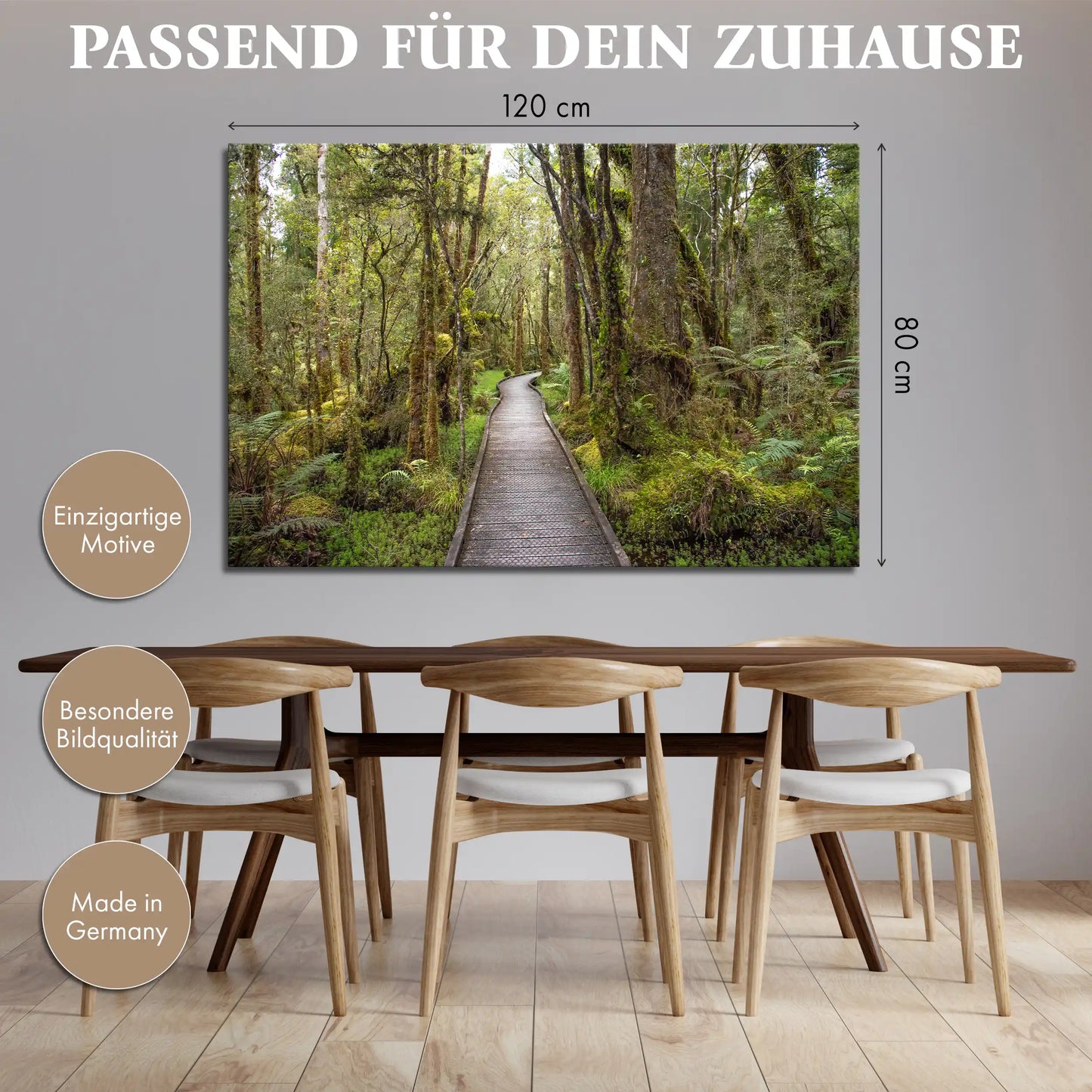 Leinwandbild mit Holzsteg durch dichten Regenwald
