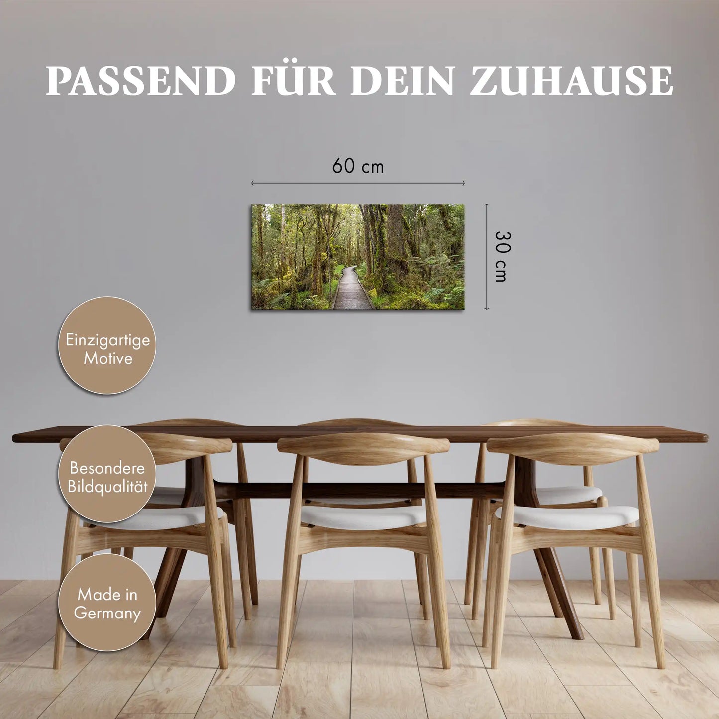Leinwandbild mit Holzsteg durch dichten Regenwald