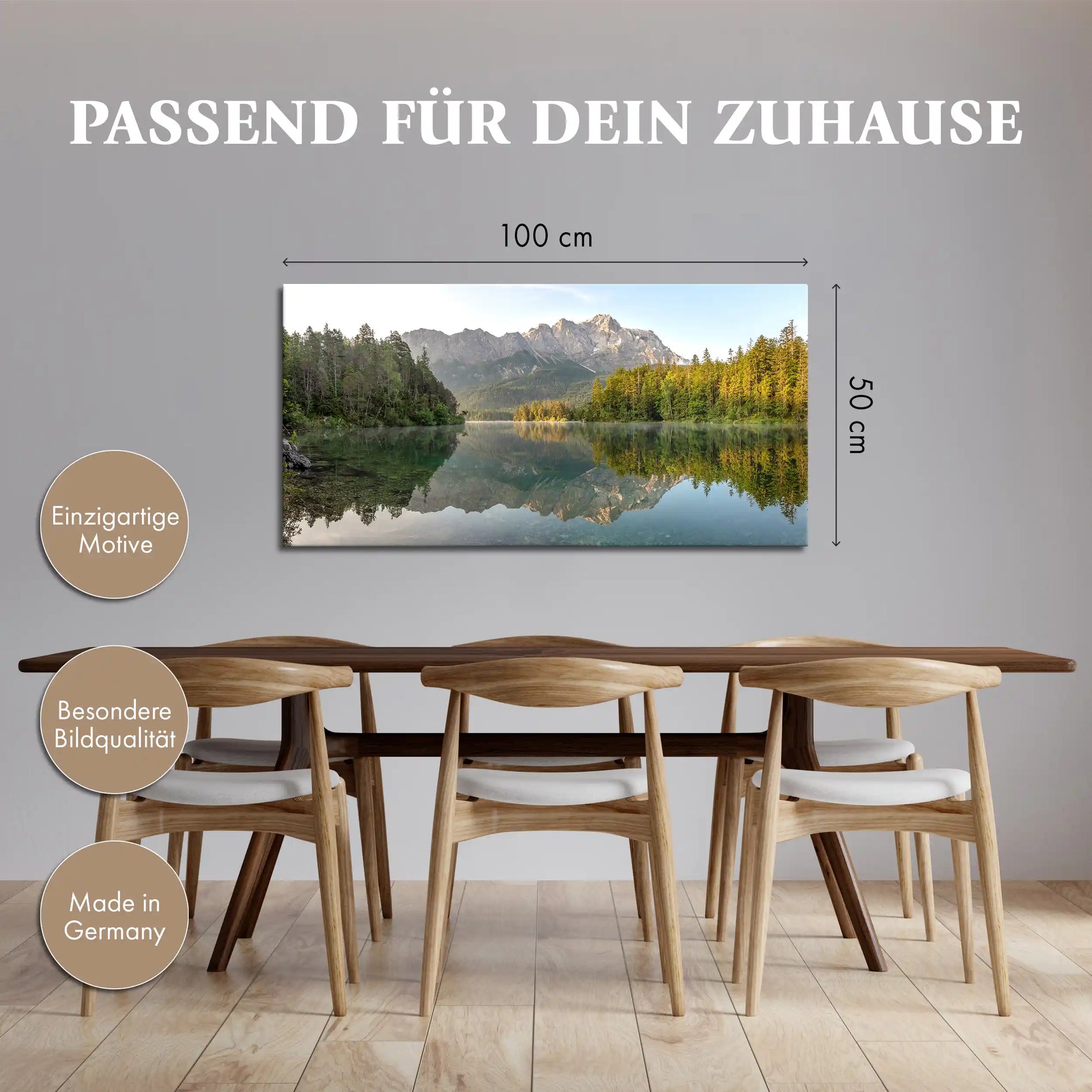 Leinwandbild alpine Berge vor einem stillen Bergsee bei Sonnenaufgang
