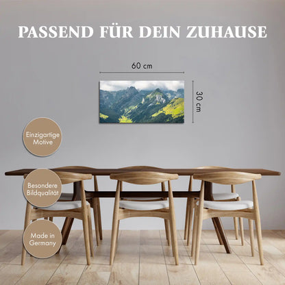 Leinwandbild - Malerisches Bergpanorama