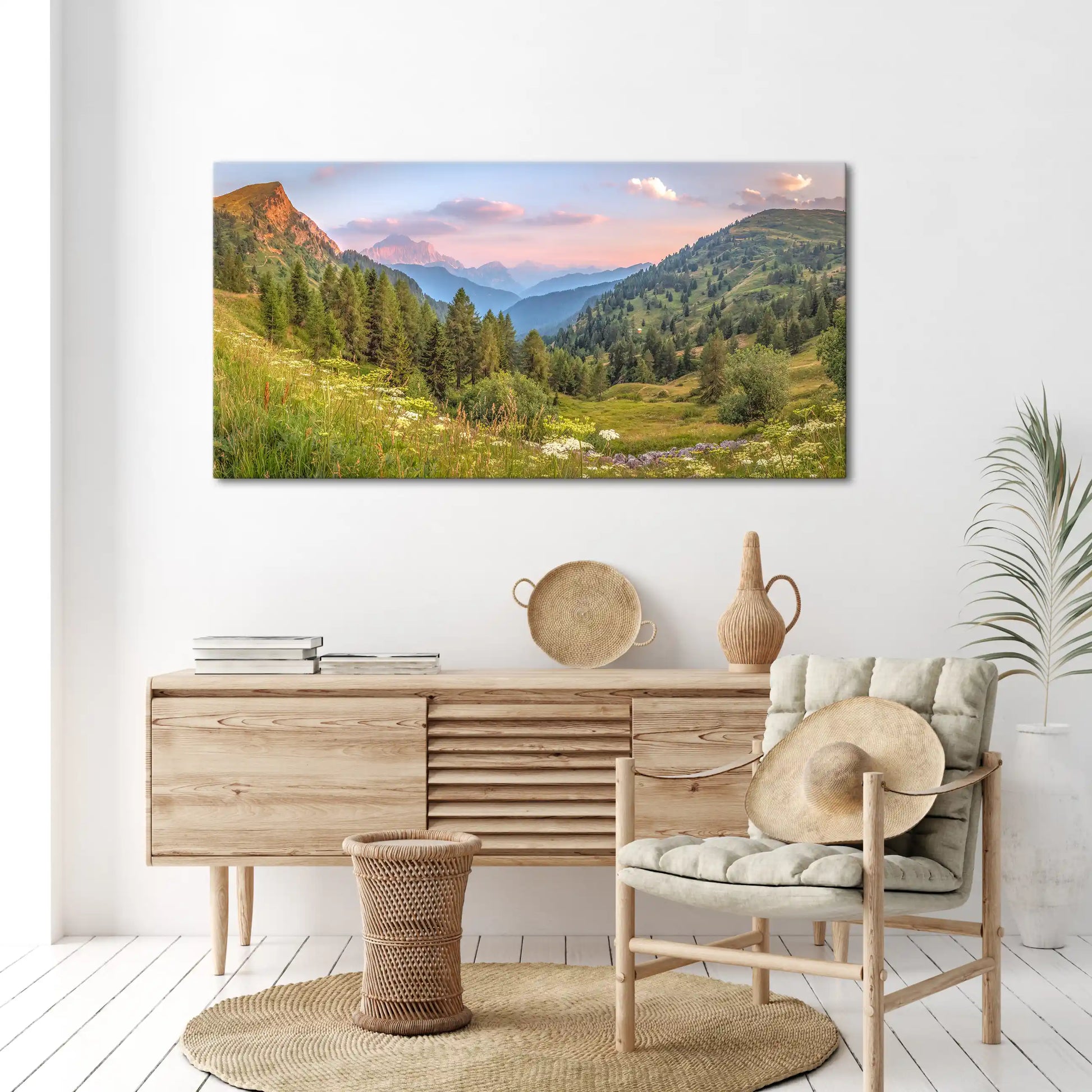 Leinwandbild Alpen Berge und Wiesen bei Sonnenuntergang