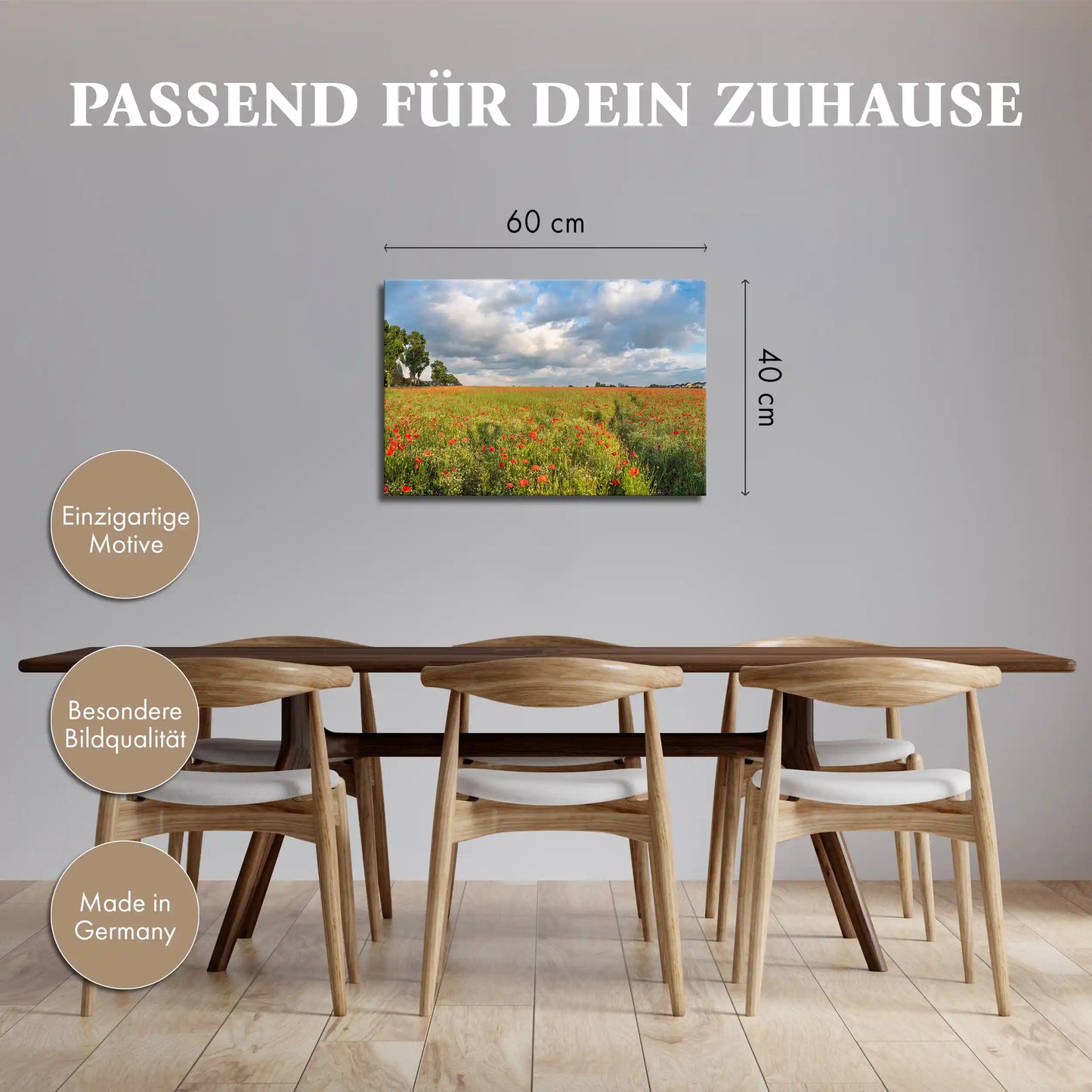 Leinwandbild mit rotem Mohn im weiten Blumenfeld