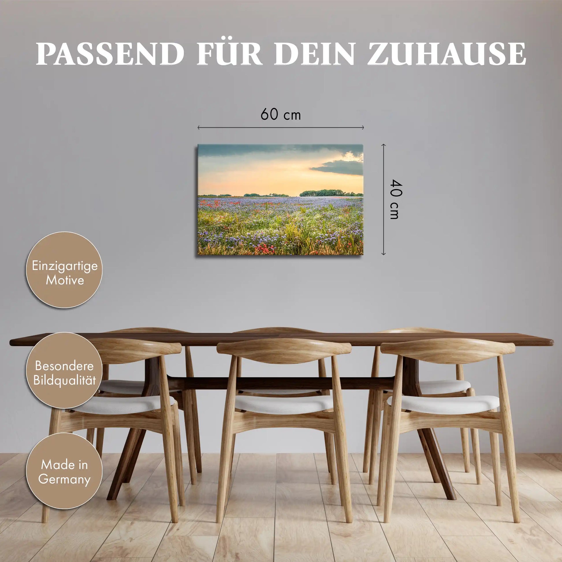 Leinwandbild einer bunten Blumen Wiese im Sonnenuntergang