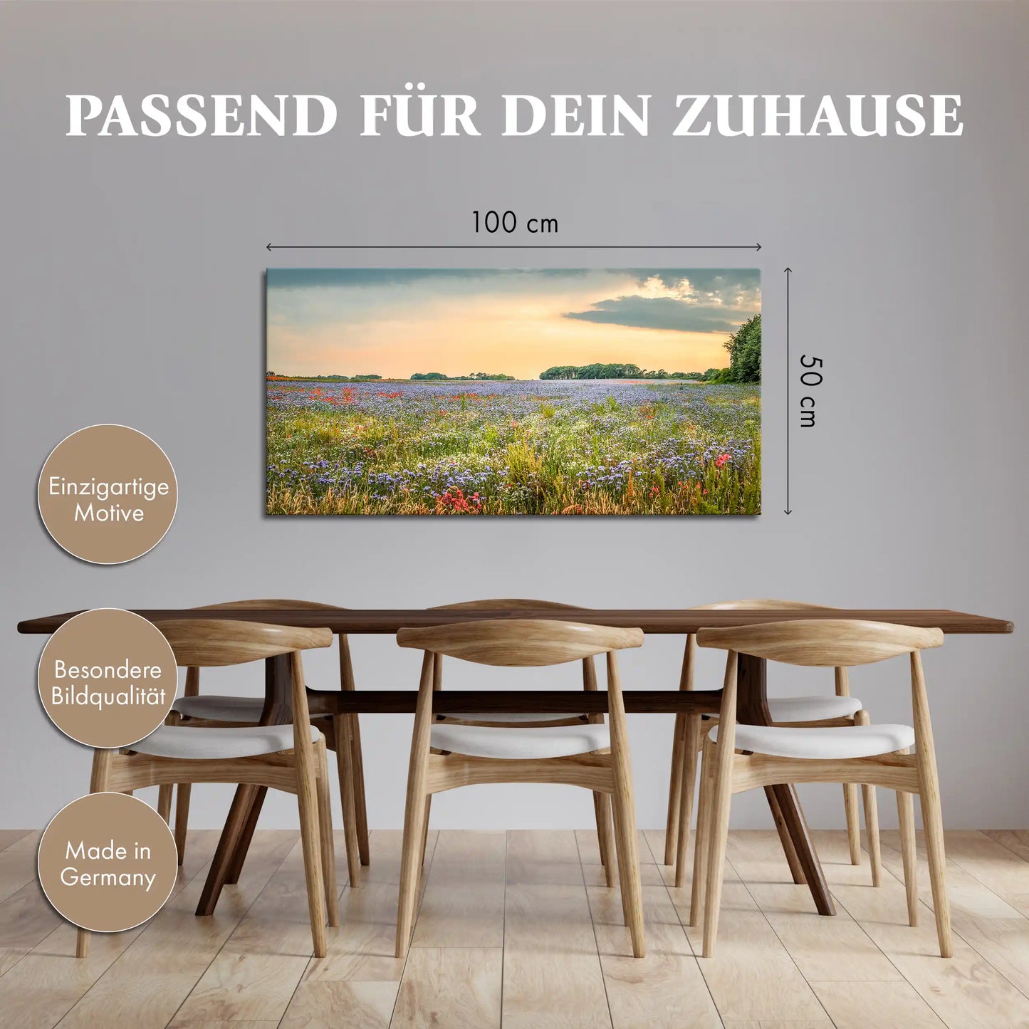 Leinwandbild einer bunten Blumen Wiese im Sonnenuntergang
