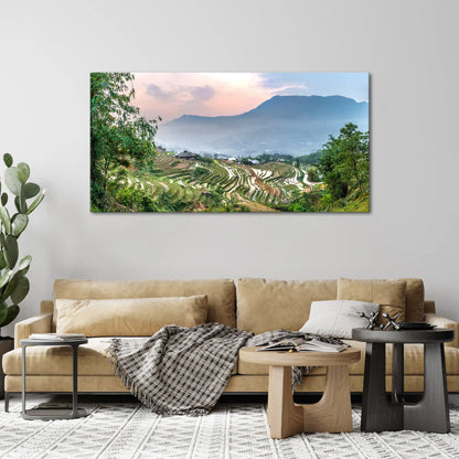 Leinwandbild Reisfelder bei Sapa in Vietnam bei Abendstimmung